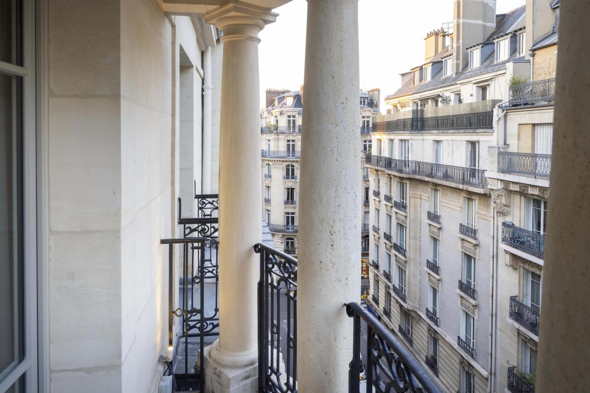 Victoria Palace Hotel Paris Exterior photo